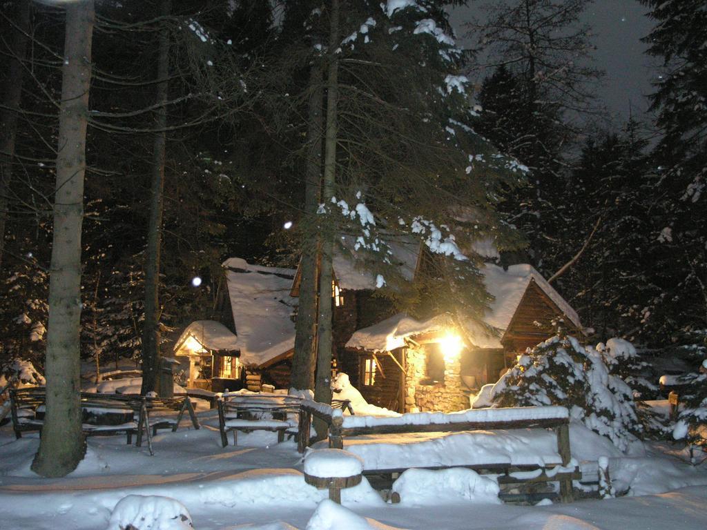 Holiday Park Zelenkovac Podrasnica Екстериор снимка